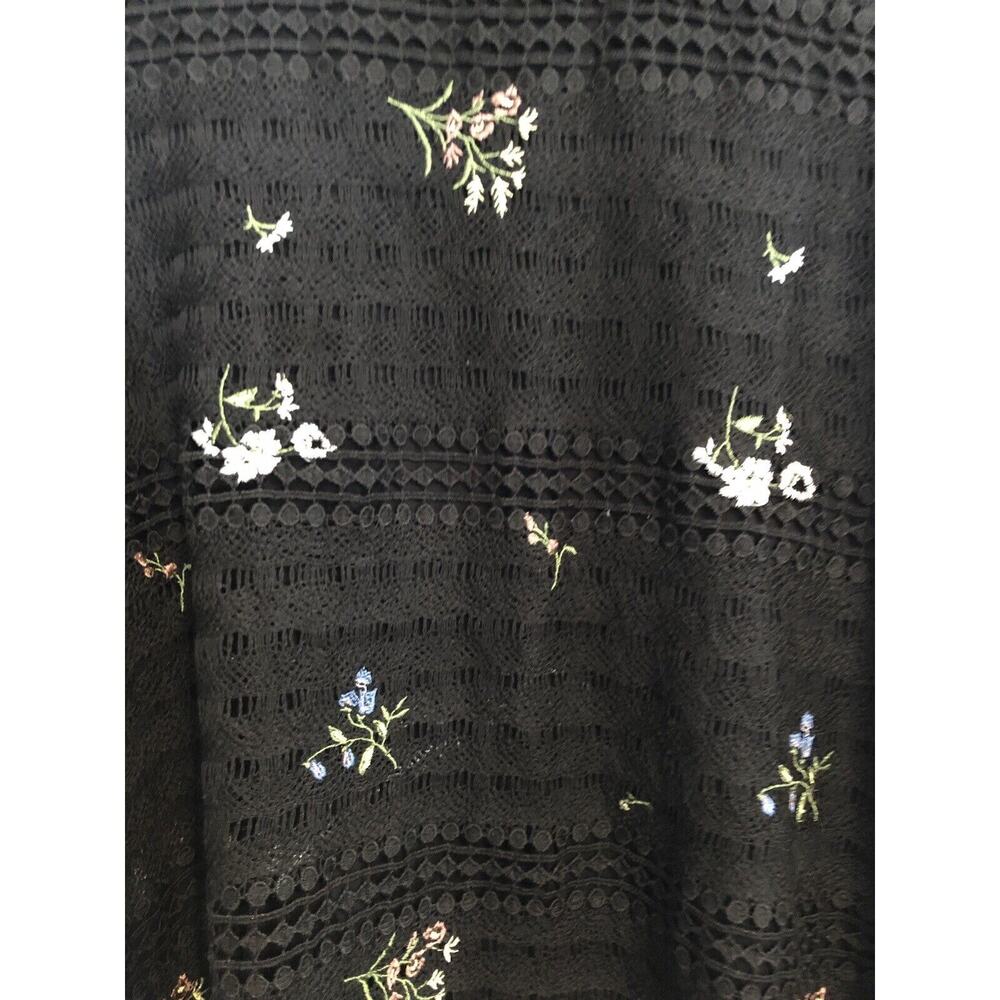 Karen Kane Womens Top Medium Black‎ Sheer Lace Embroidered Floral Cottagecore - Picture 3 of 6